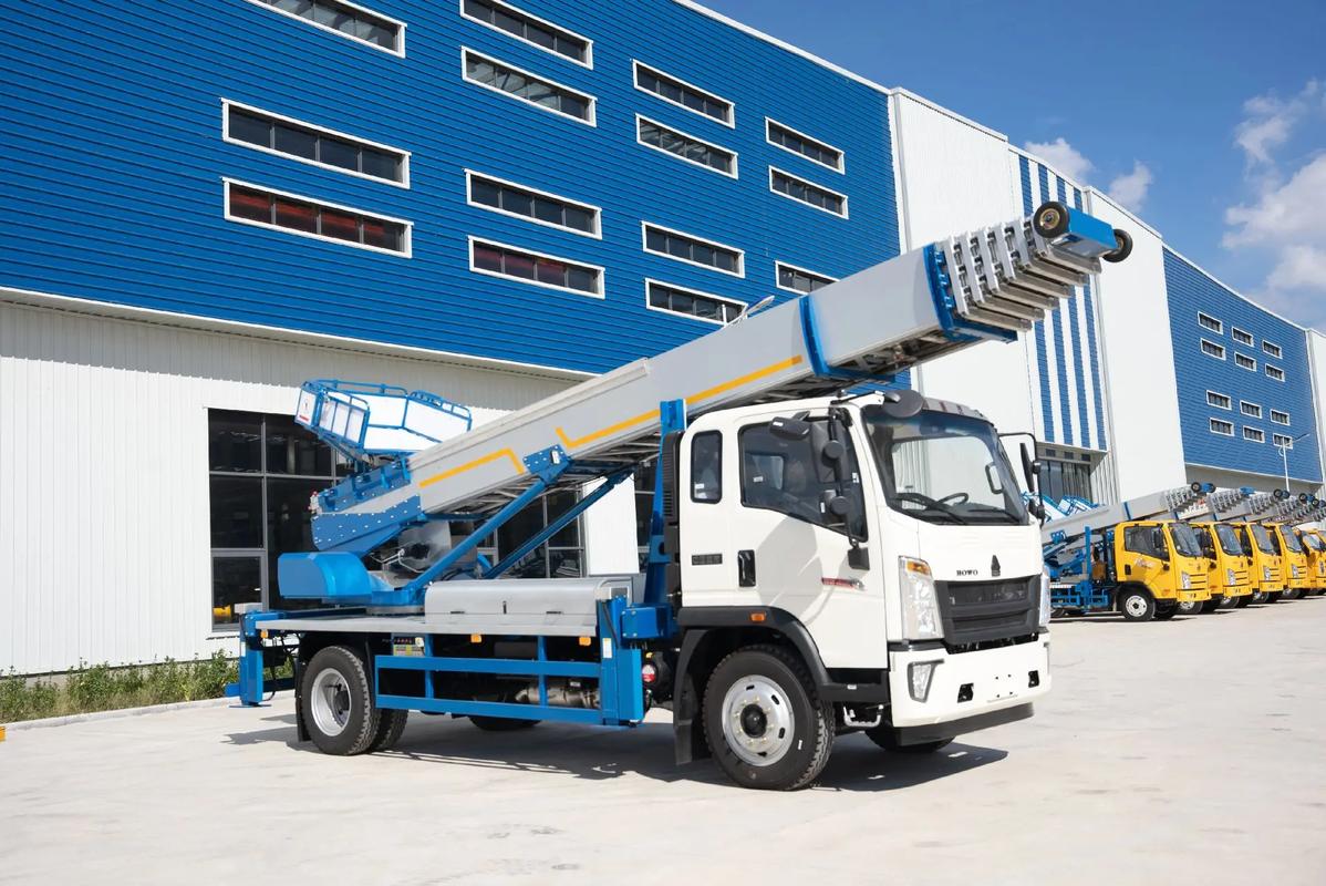 六弓乡出租云梯车高空作业车 建筑垃圾搬运