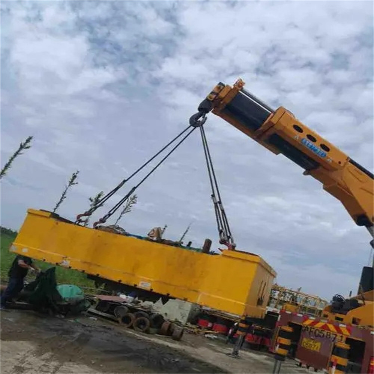 六弓乡随车吊吊集装箱怎么吊